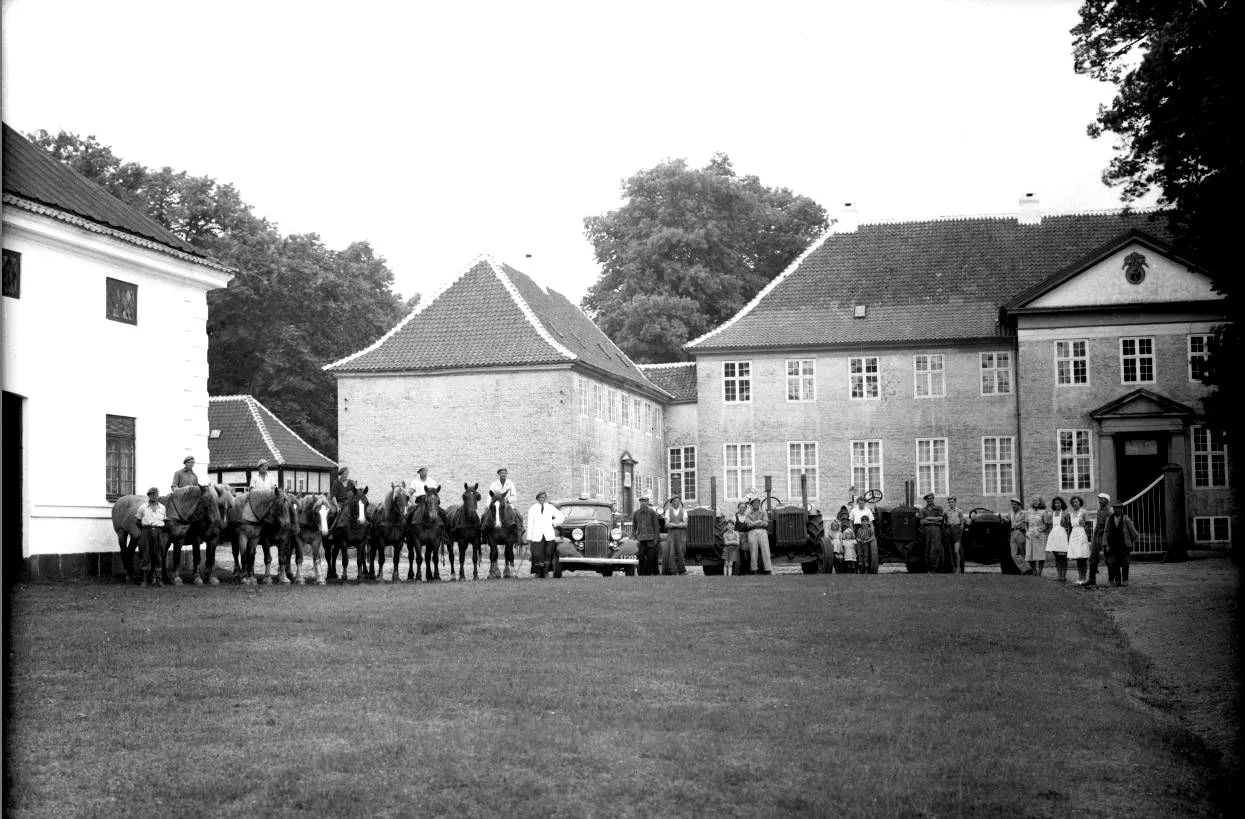 21.18 Skjoldenæsholm.