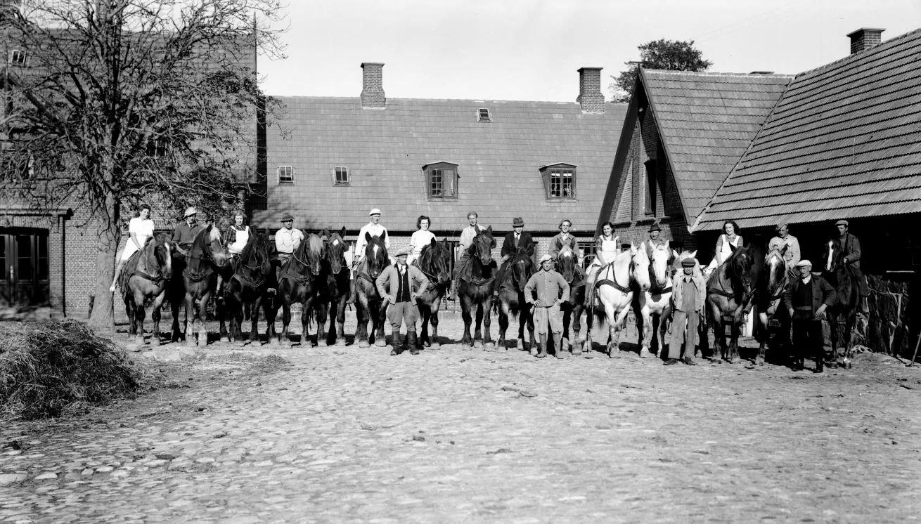 37.12 Rye Gård, ukendt årstal.