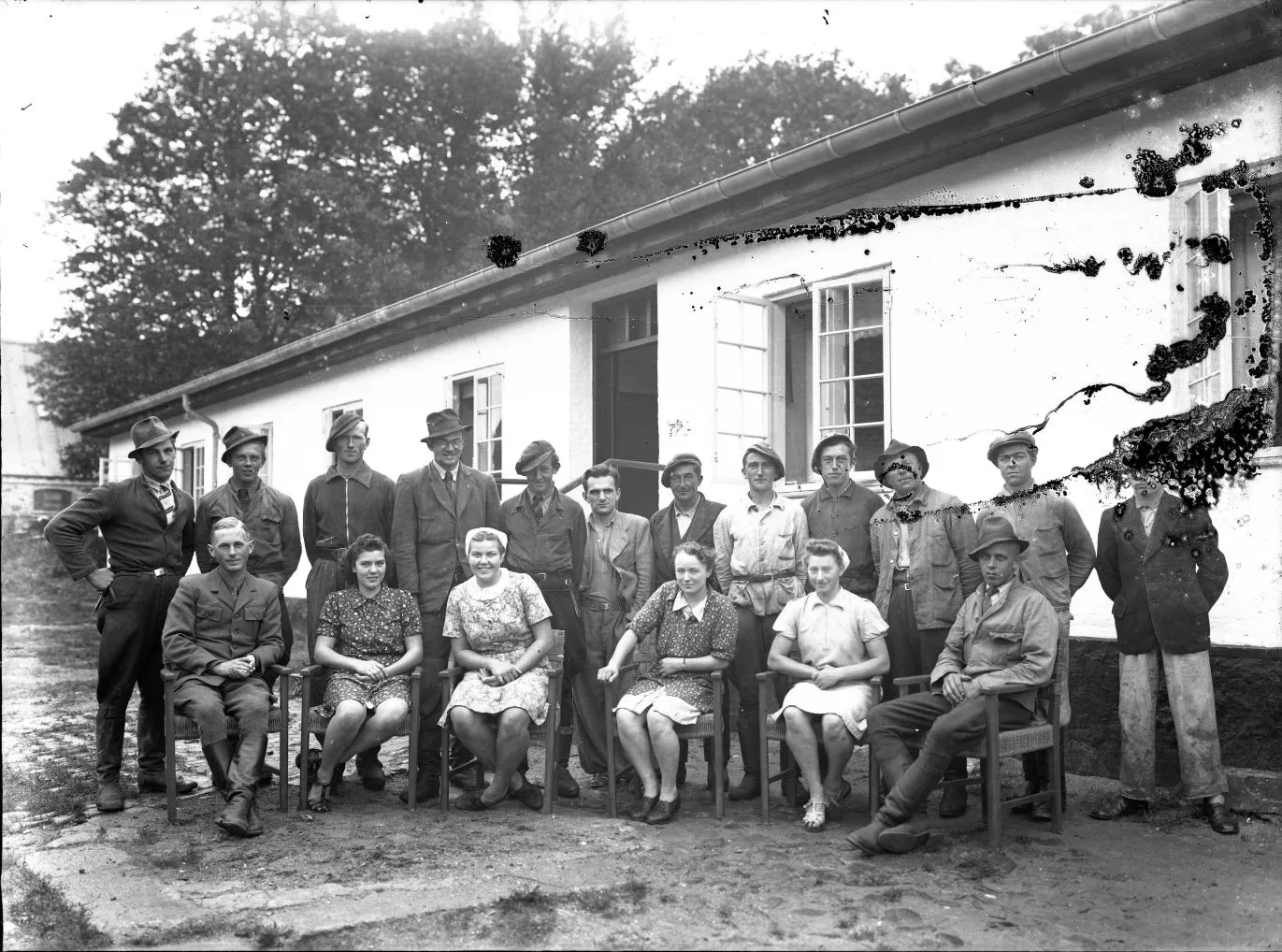 200.11 Hørbygård 1943 skadet negativ