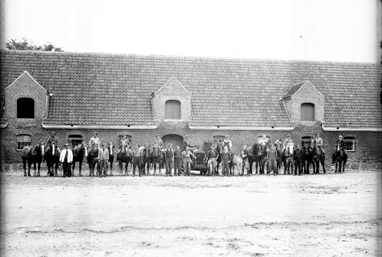 240.2 Edelgave gods. år 1943