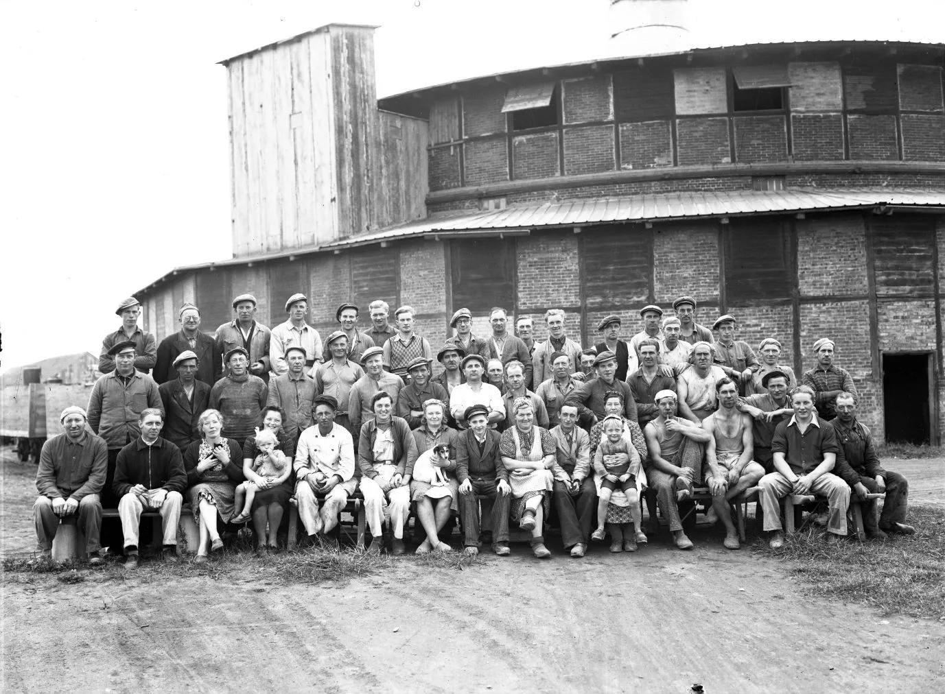 254.8 Kählers teglværk år 1945.