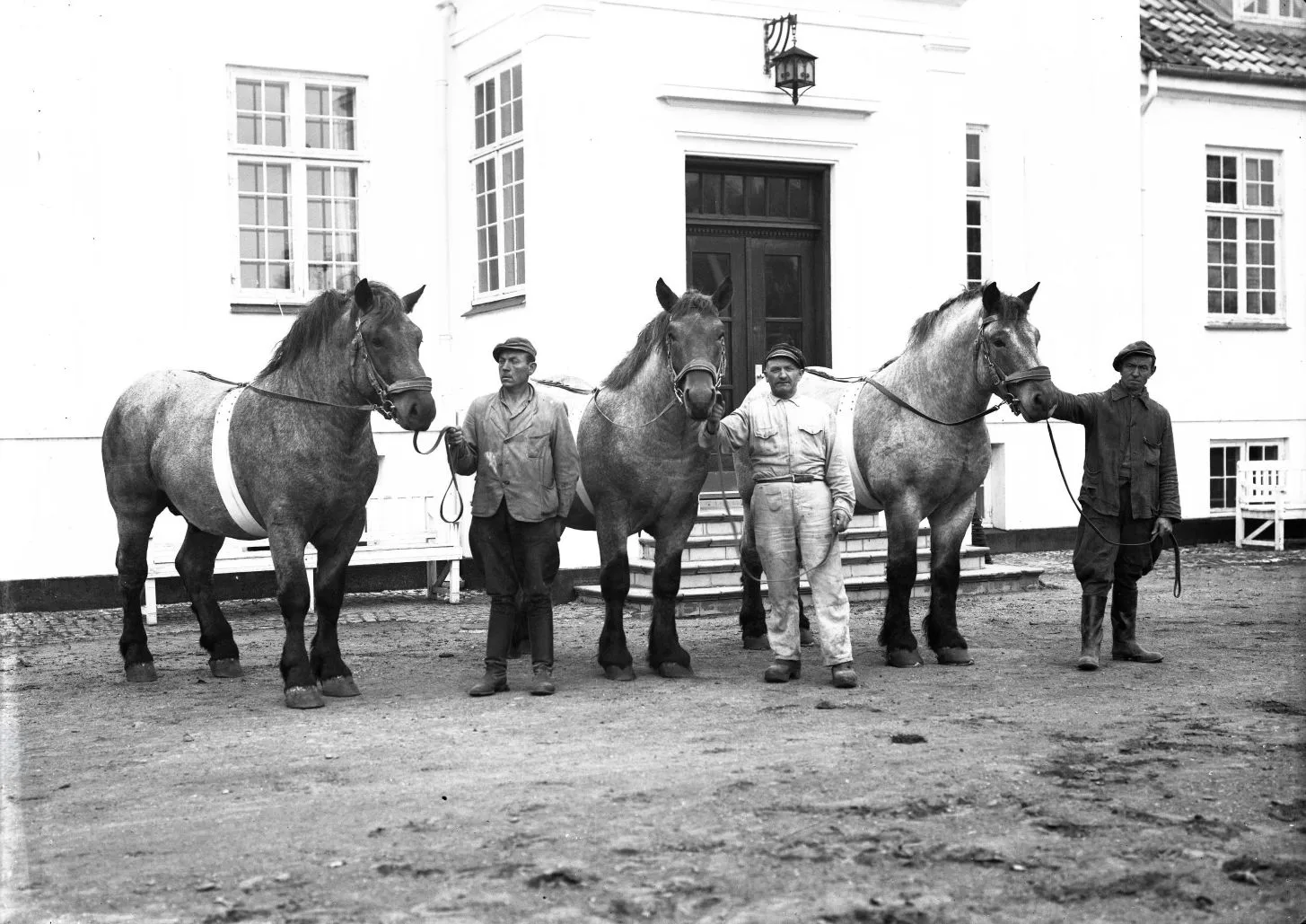 261.12 Lautrupgård, år 1942