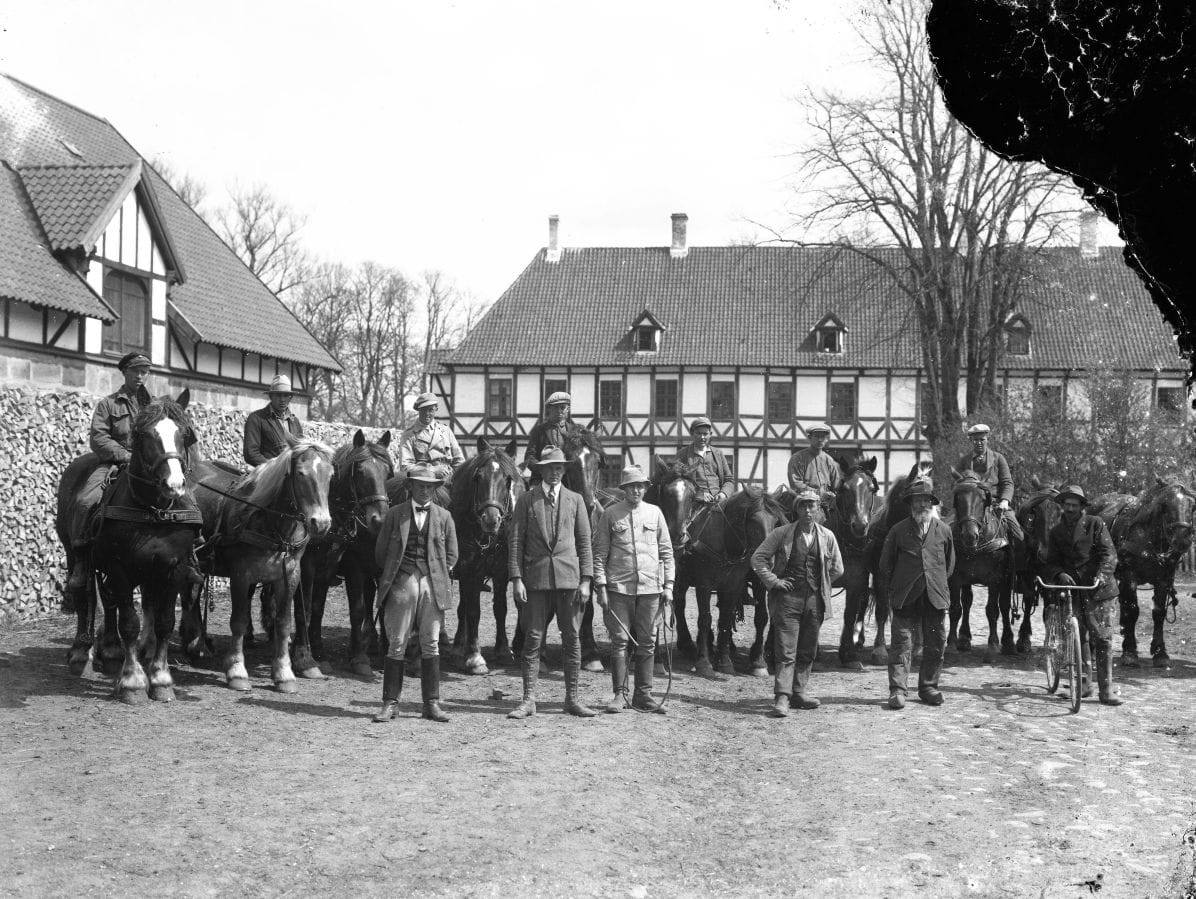 272.3 Holmegård gods Skadet negativ cirka år 1932.