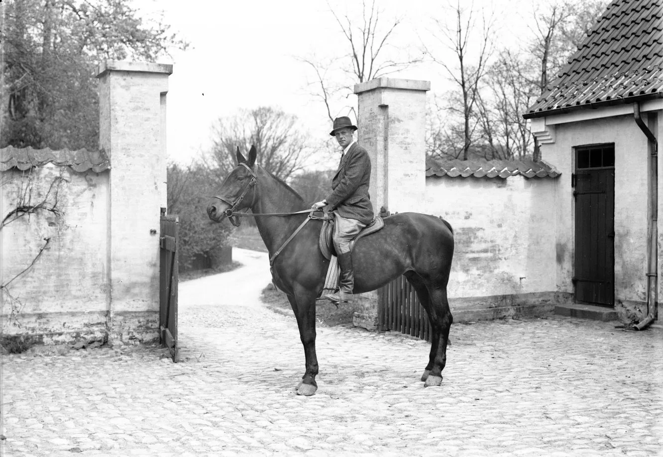 410.2 Herlufsholm år 1944