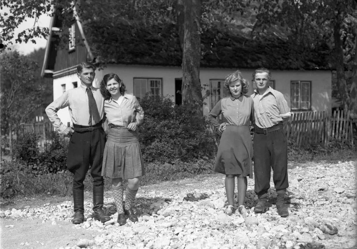 419.12 Havehuset ved Svenstrup gods år 1943